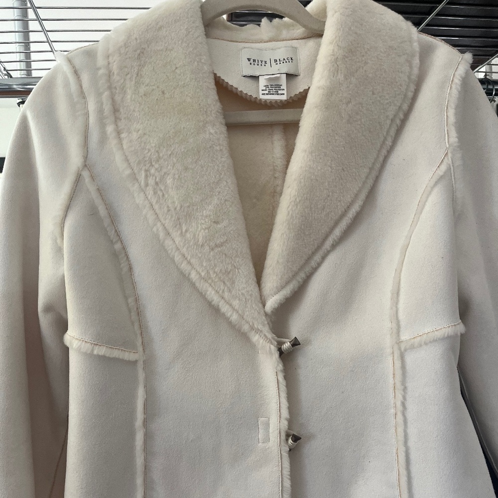 White House Black Market Jacket Coat Ivory Faux Suede Shearling Sz XS